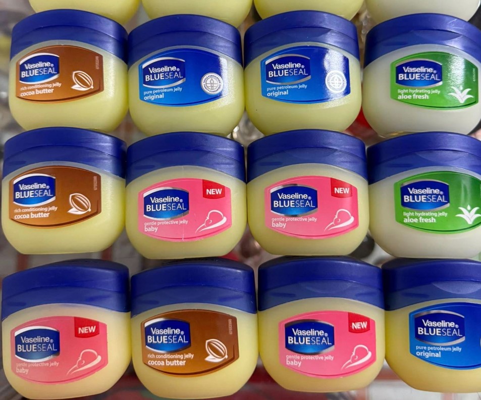 Vaseline có tác dụng gì